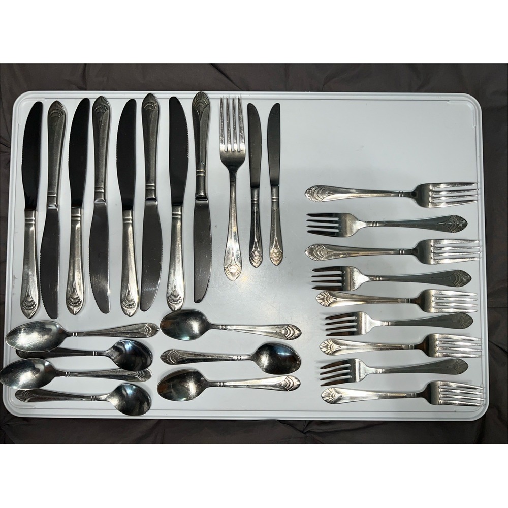 27 Piece Replacement Flatware World Walco WNK‎ Butter Knife Forks Spoons Shell